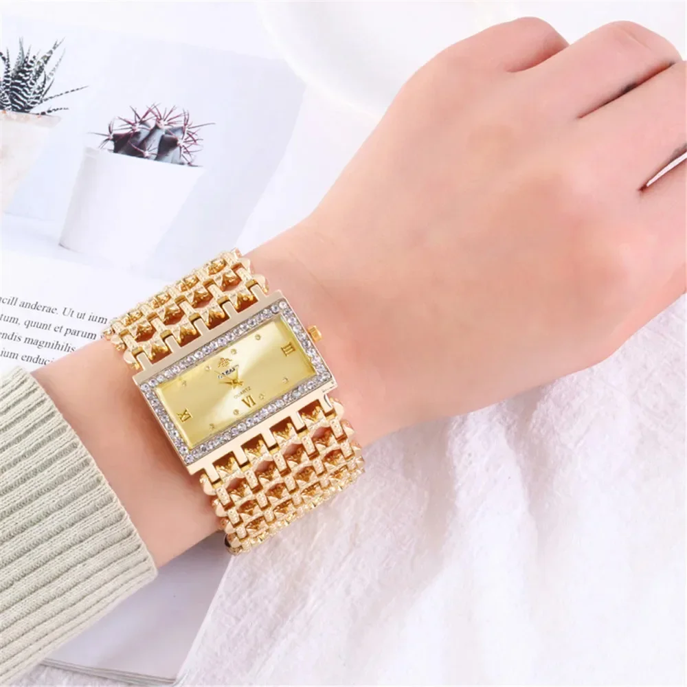 Luxury Watch Diamond - レディースファッション高級スクエアダイヤモンドクォーツ腕時計（ライト付き）、レディースゴールドステンレススチールブレスレット