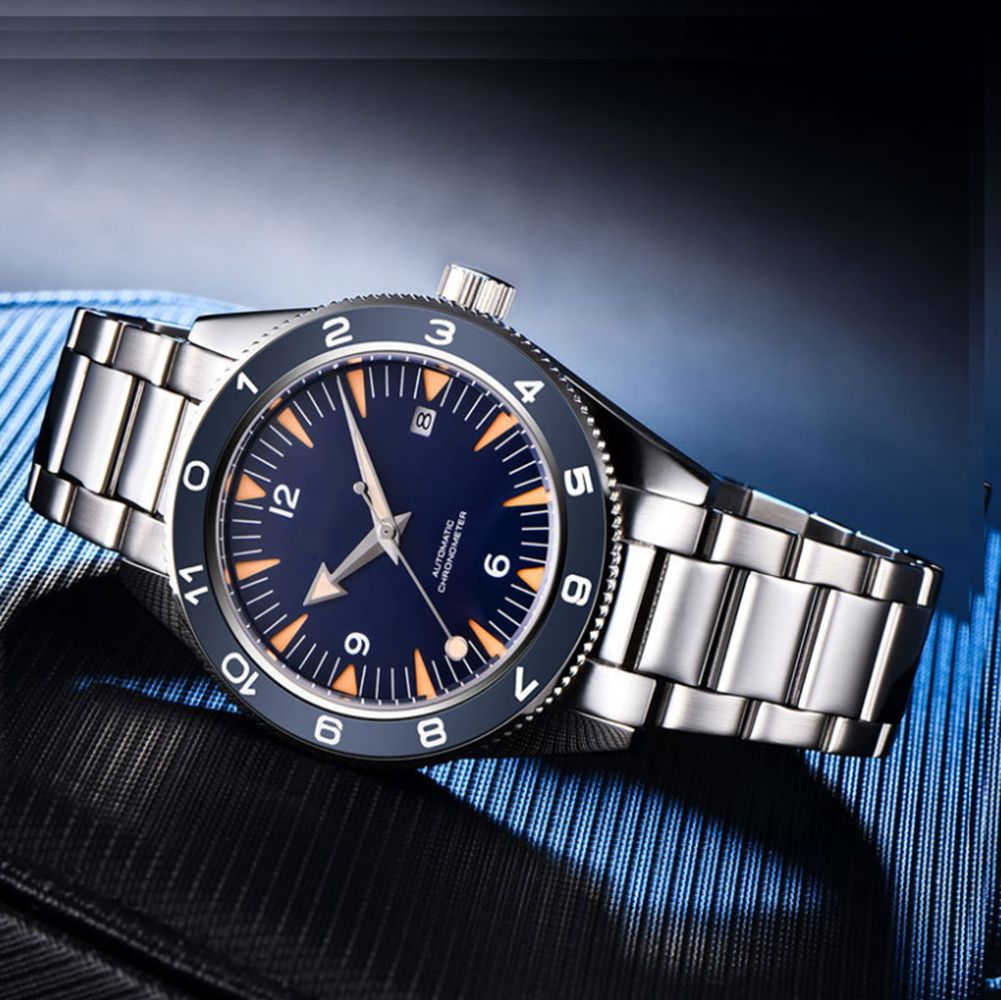 カスタムロゴ NH35 ムーブメント腕時計 10bars メ - Luxury Watch Logos のレビューと価格