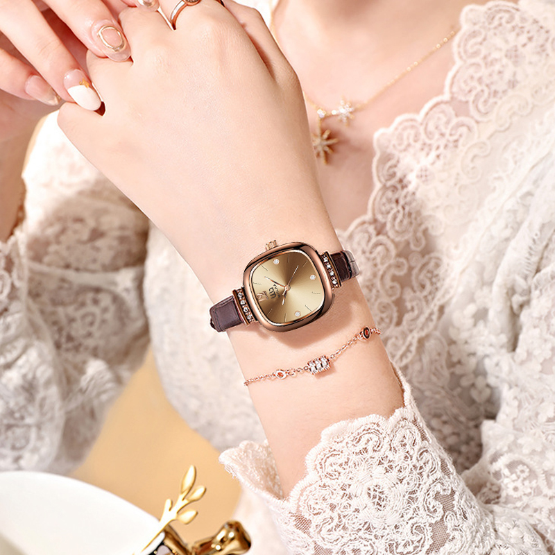 レディースローズゴールドスクエアウォッチ ヴィンテージライン - Luxury Watch Vintage のレビューと価格