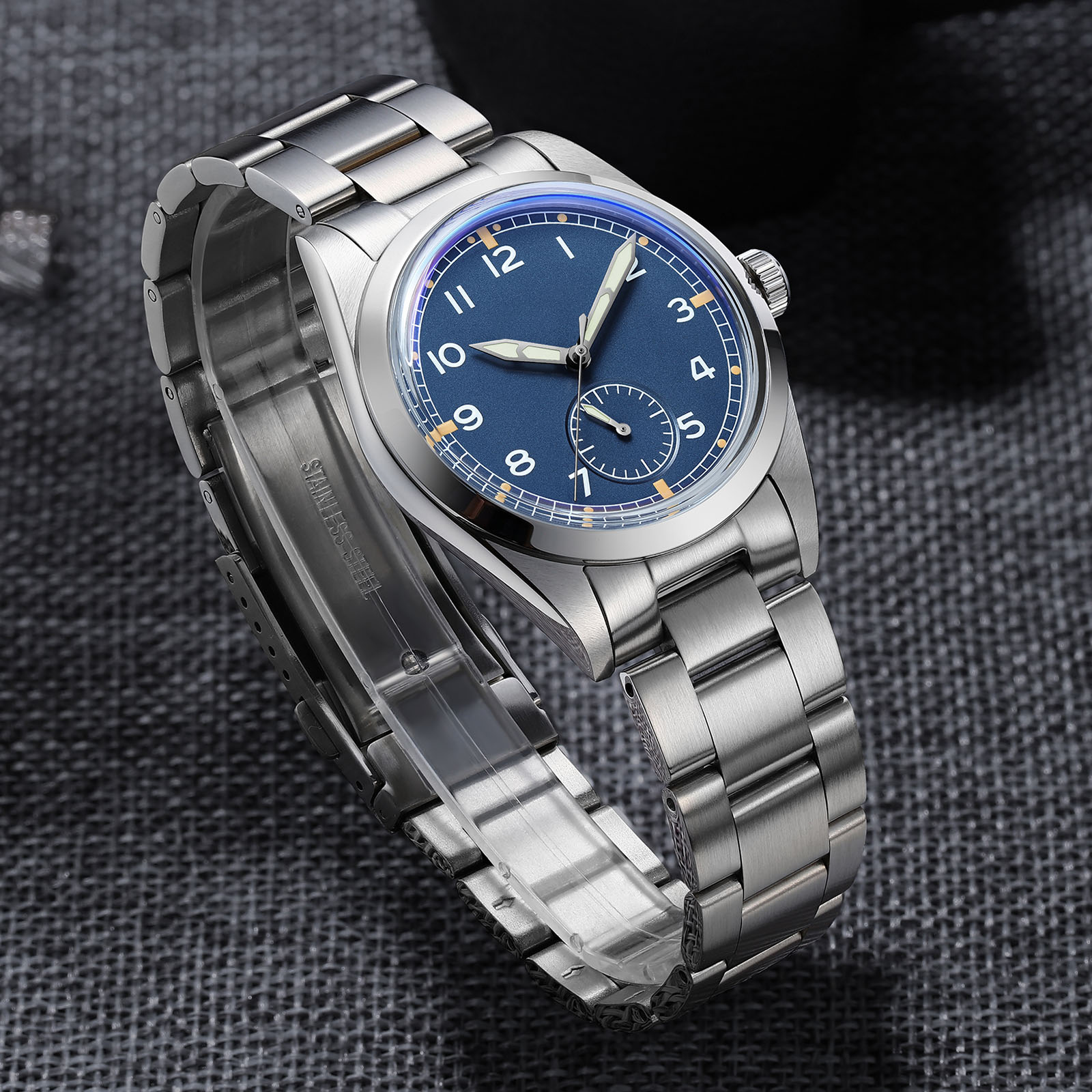 ADDIESDIVE 日本 VH60 ステンレススチールバン - Luxury Watch It のレビューと価格