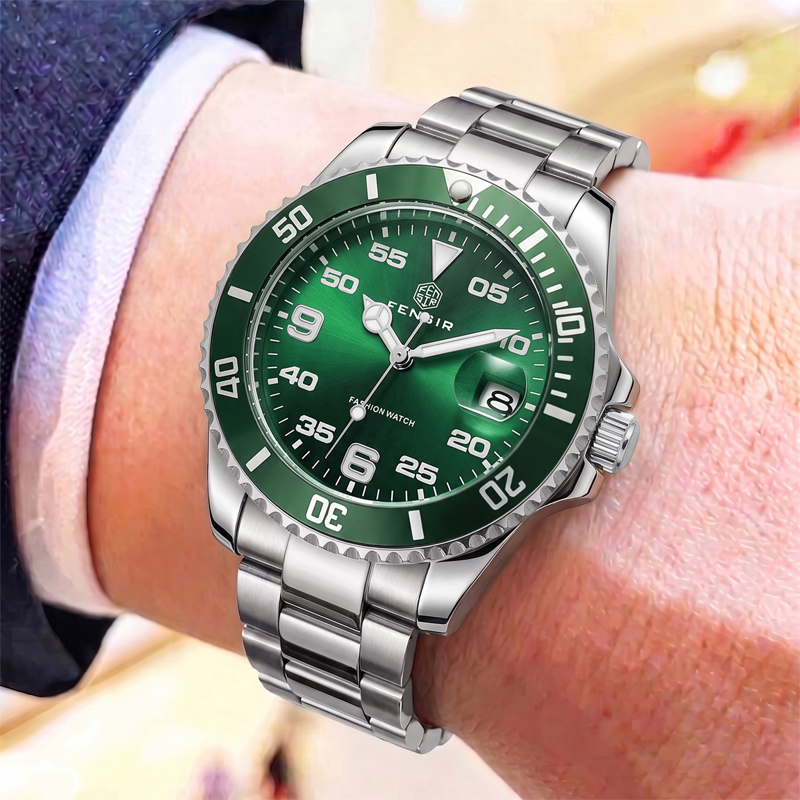 クラシックなメンズクォーツ時計。逆回転防止ベゼル、防水、夜光 - Luxury Watch It のレビューと価格