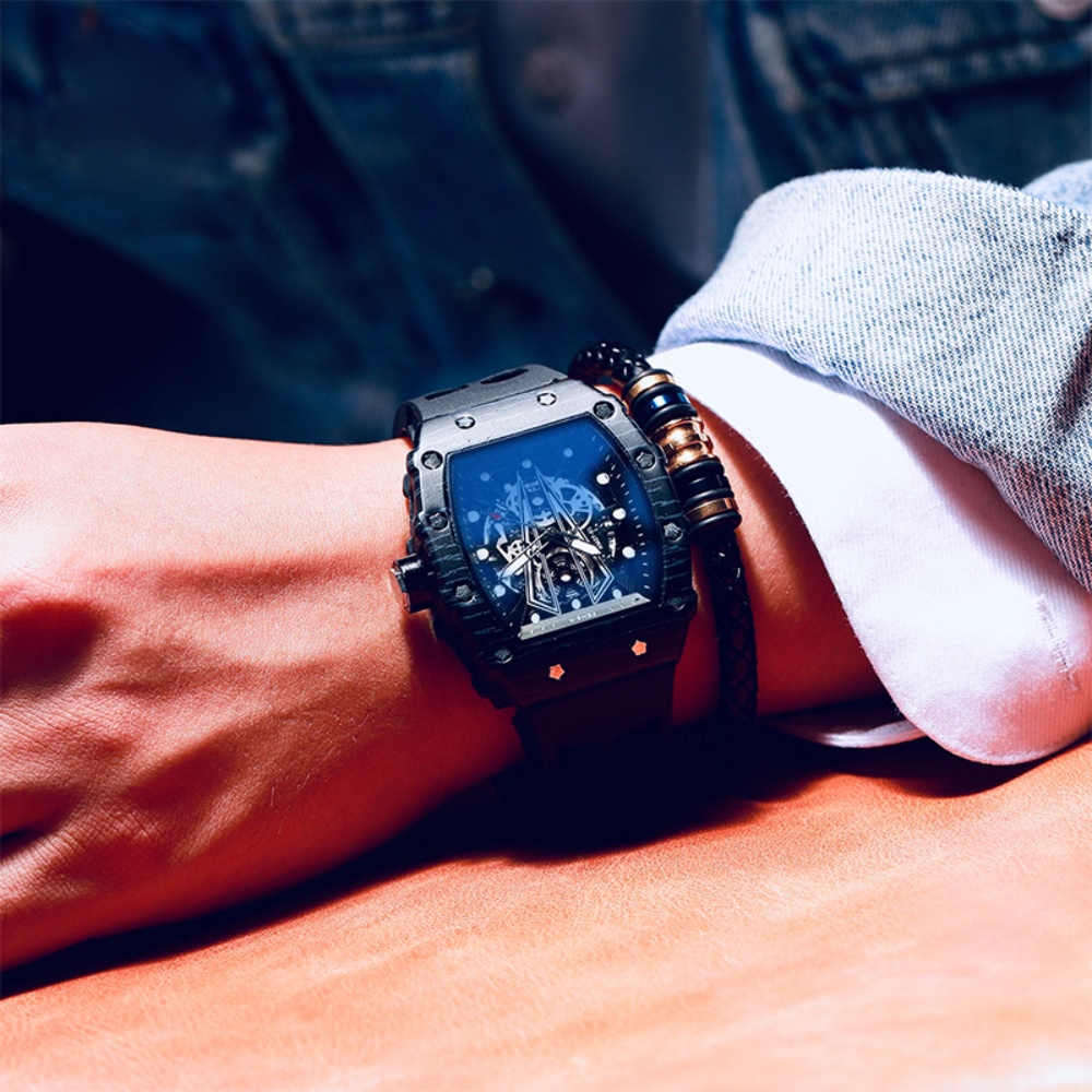 非常に人気のある機能的なメンズクォーツ腕時計で、ユニークな樽 - Luxury Watch It のレビューと価格
