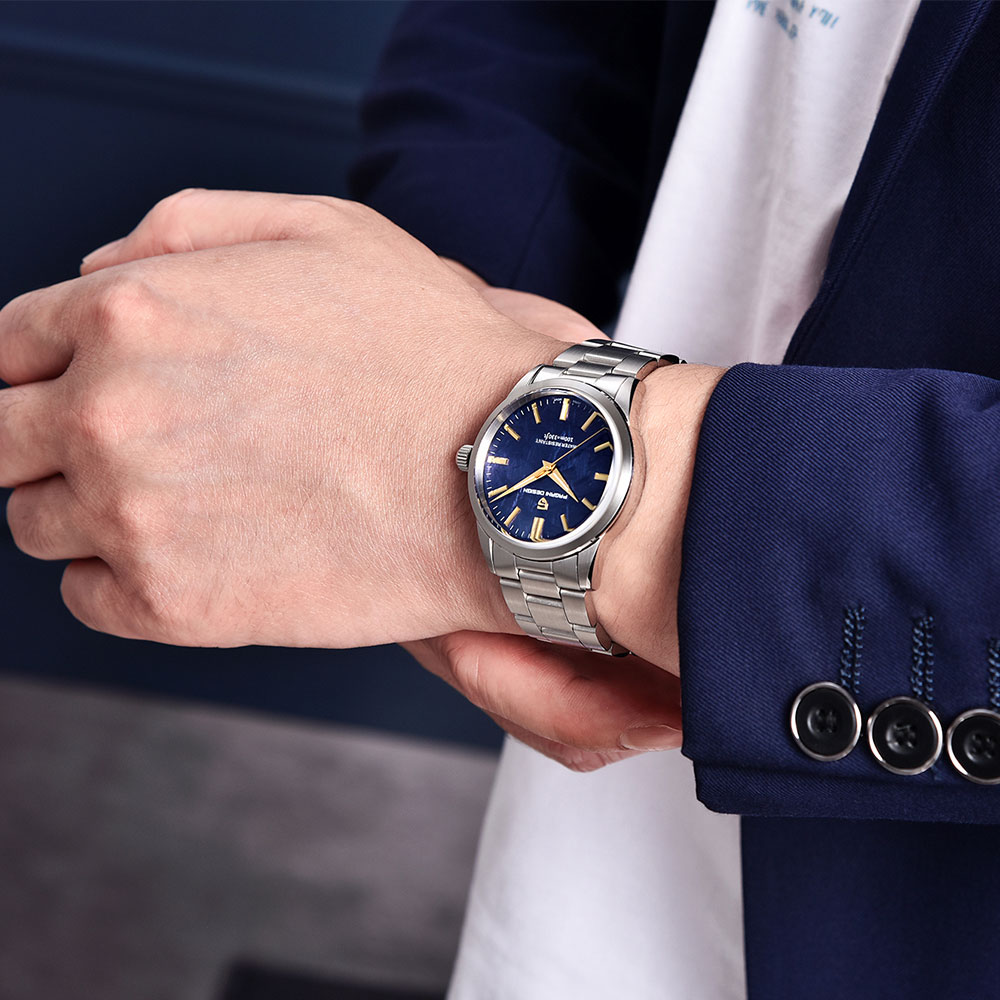 パガーニデザイン 40 ミリメートルメンズクォーツ時計 TM - Luxury Watch Display のレビューと価格